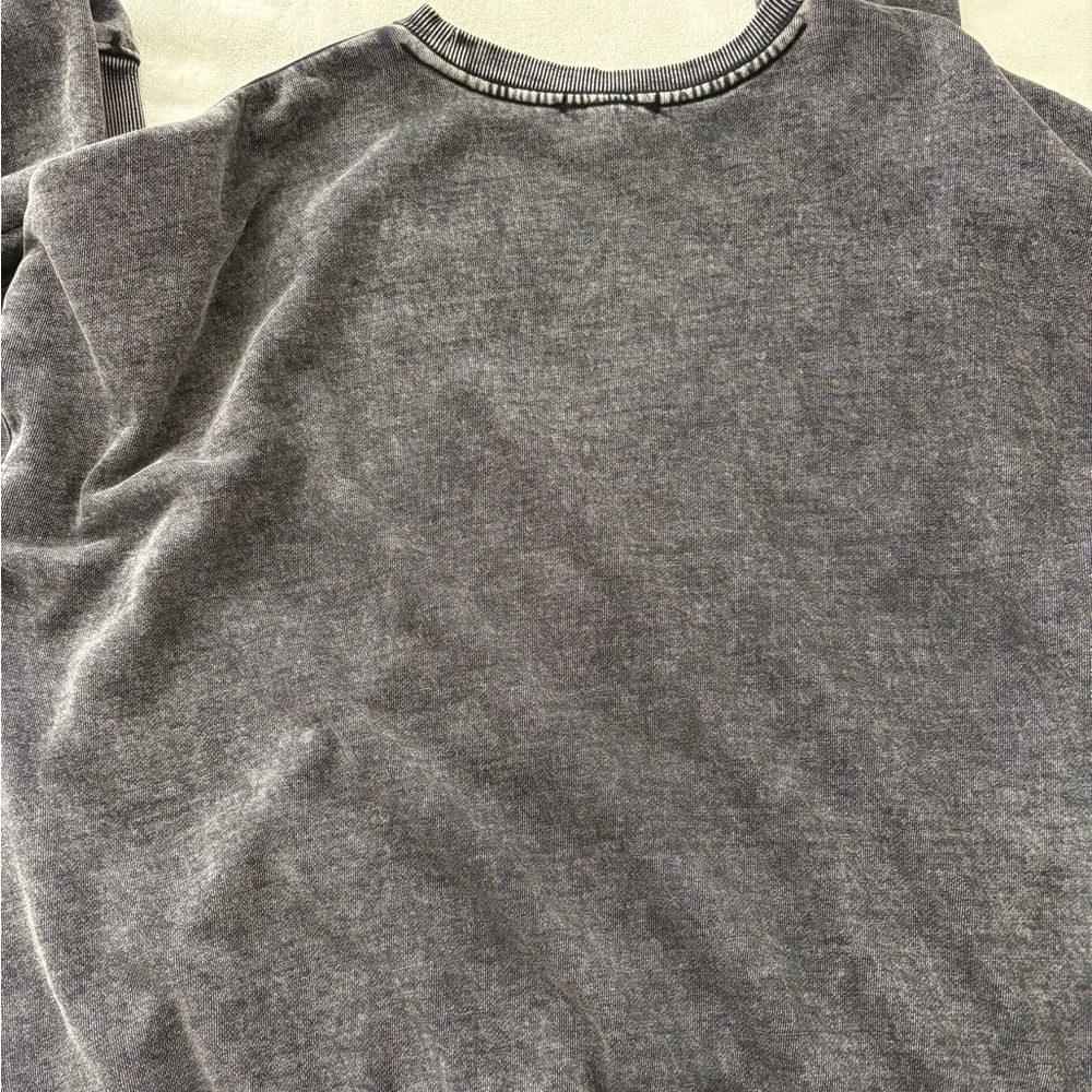 Forever 21 Charcoal Graphic Sweatshirt - Picture 4 of 4